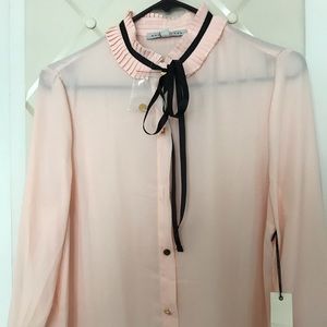 Classy Women’s Blouse with Fringed Neck Sz M